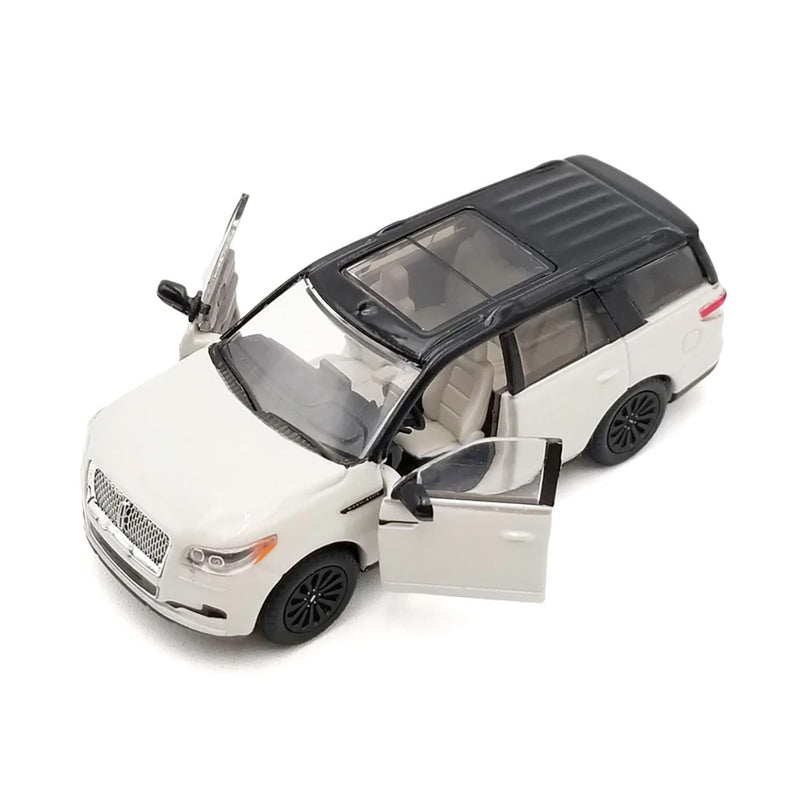 1/64 2024 Lincoln Navigator SUV, Pristine White Metallic by ACME Diecast