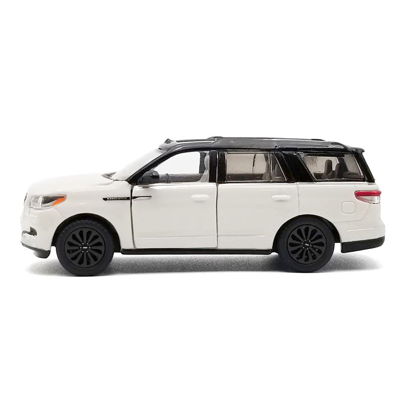 1/64 2024 Lincoln Navigator SUV, Pristine White Metallic by ACME Diecast