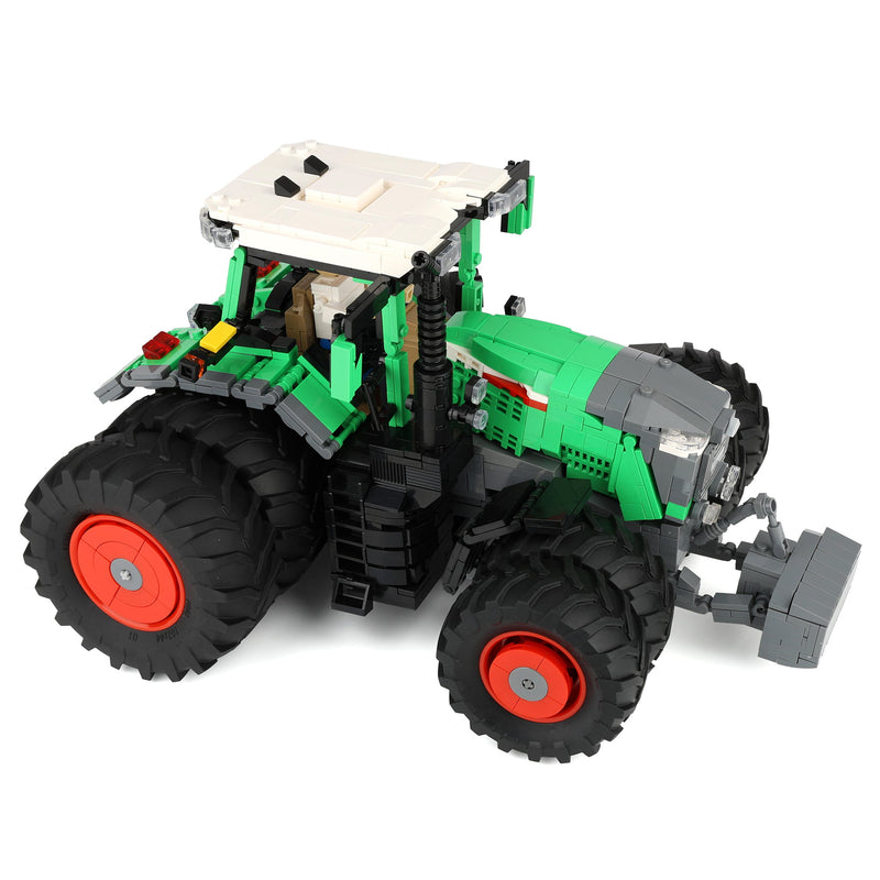 Fendt 1052 Vario Tractor Farming Building Set, BrickAg Heritage Series 1,587 Pieces