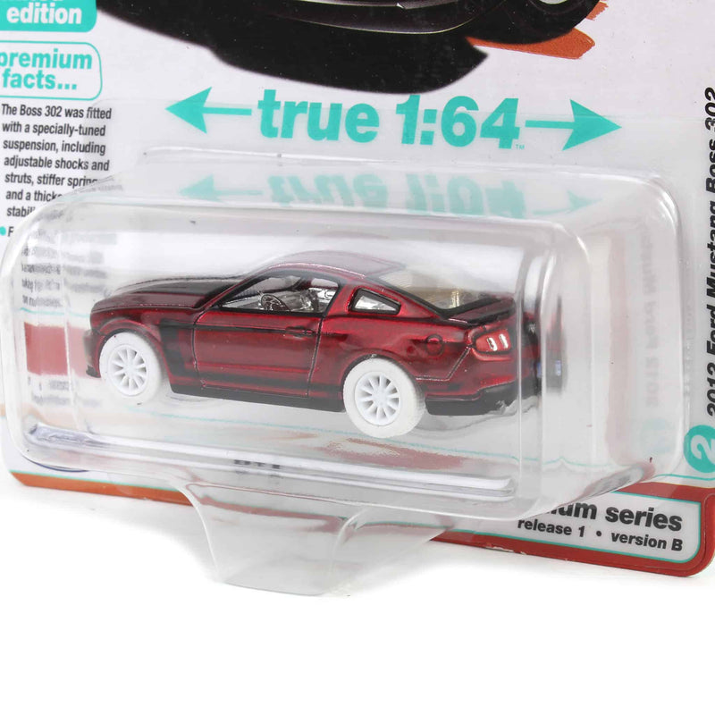 Ultra Red Chase ~ 1/64 2012 Ford Mustang Boss 302, Competition Orange & Black, Auto World