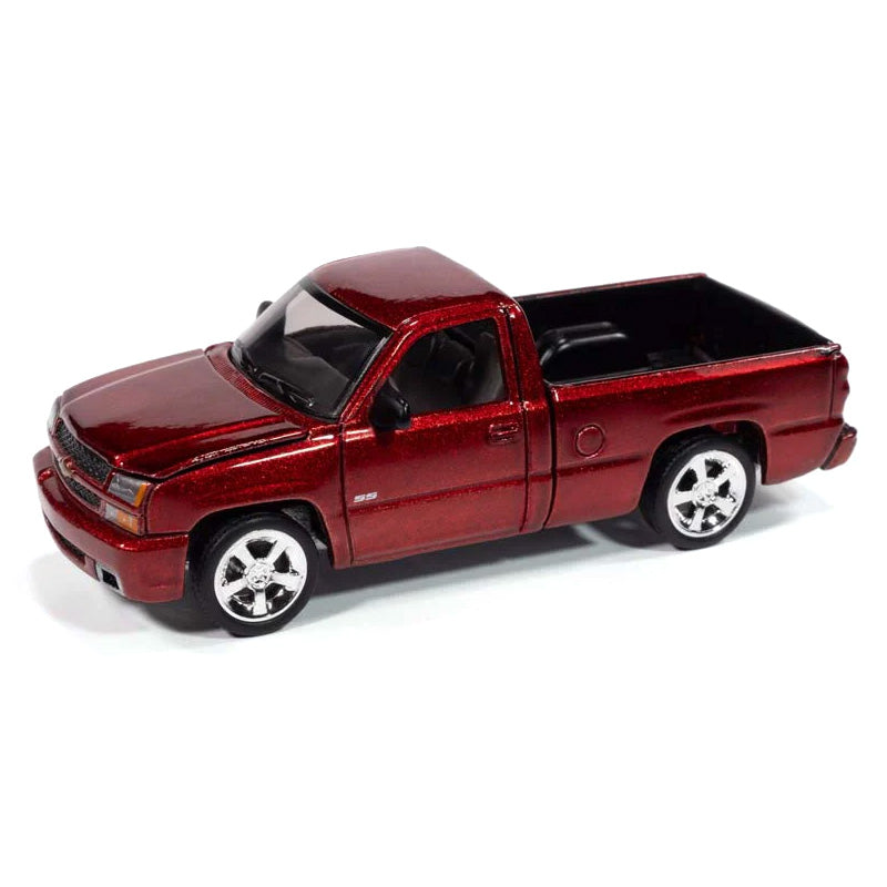 1/64 2005 Chevrolet Silverado SS Single Cab Custom Pickup Truck, Candy Apple Red Metallic, Auto World