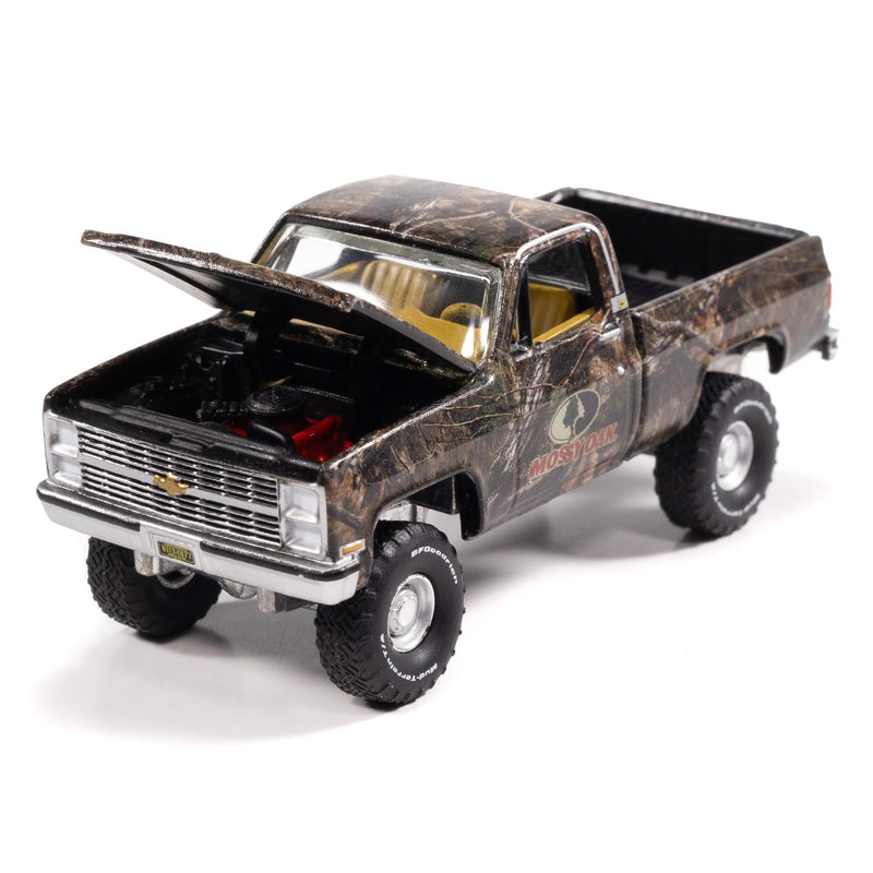 1/64 1983 Chevy Silverado Lifted Pickup Truck with Mossy Oak Accent by Big Country