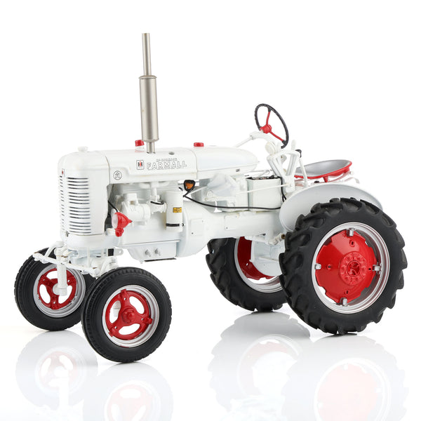 1/12 Farmall Super A White Demonstrator Tractor by Franklin Mint