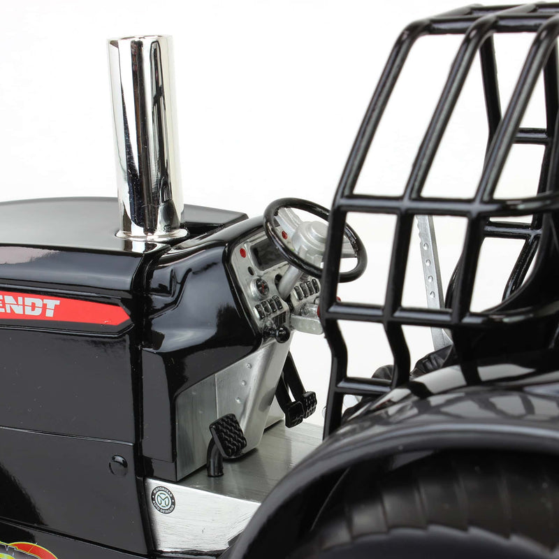 1/16 Fendt 942 Never Giving Up Pulling Tractor by SpecCast