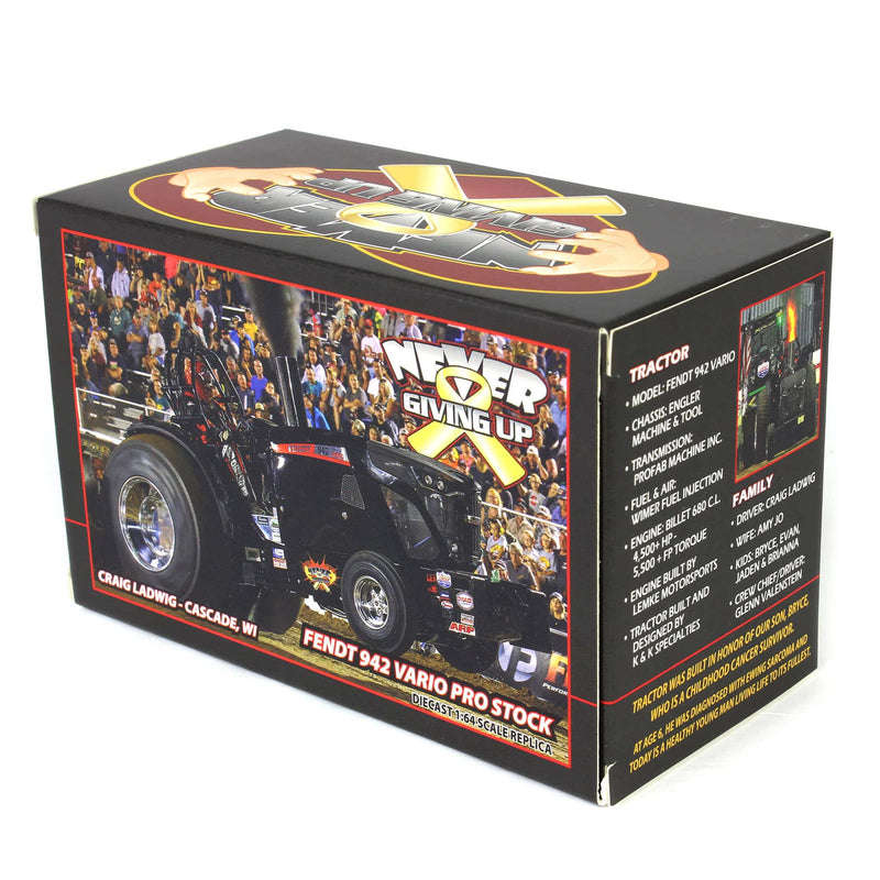 1/64 Fendt 942 Never Giving Up Pulling Tractor by SpecCast