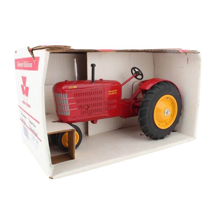 1/16 Massey Harris Super 101 Tractor with Narrow Front by SpecCast, Collector Edition