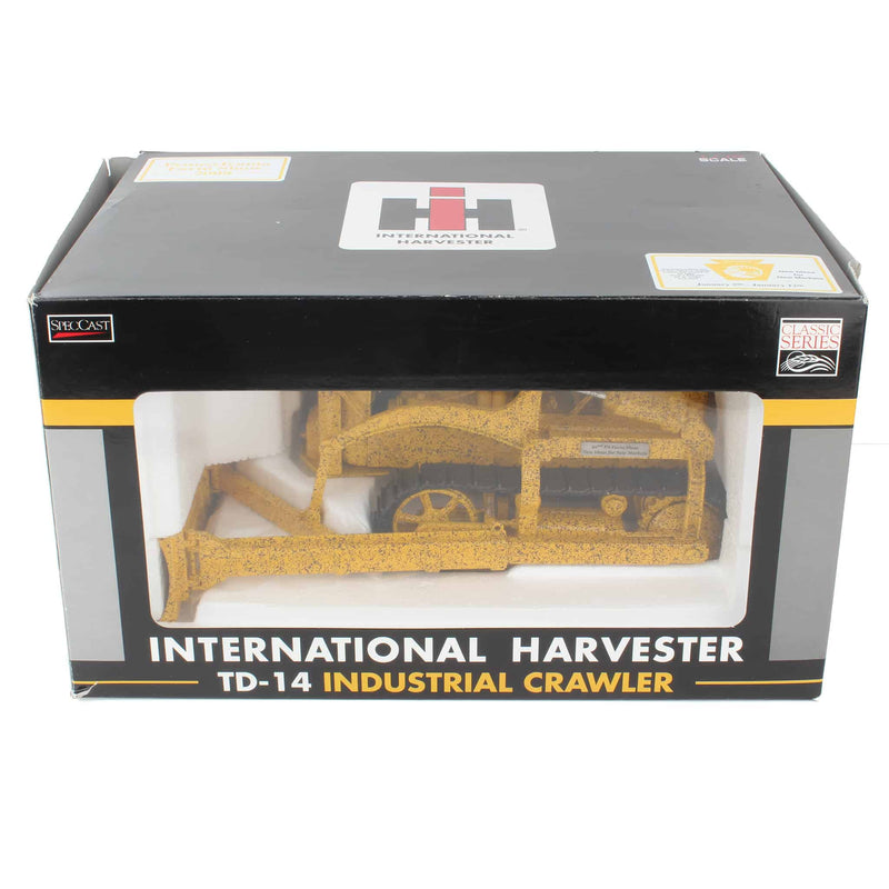 1/16 International Harvester TD-14 “MUDDY” Crawler with Bucyrus Blade by SpecCast, 2008 PA Farm Show Limited Edition