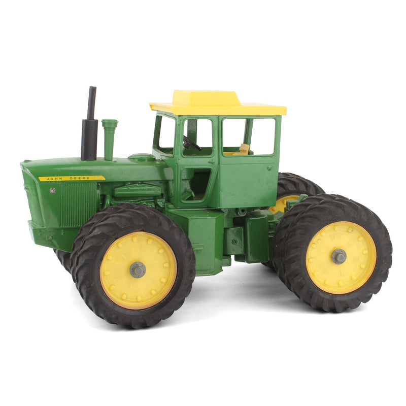 1/16 Custom John Deere 7520 Tractor with Duals and Removable Cab by ERTL
