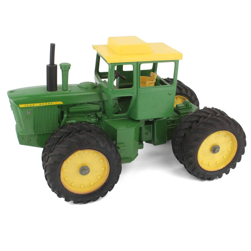 1/16 Custom John Deere 7520 Tractor with Duals and Removable Cab by ERTL