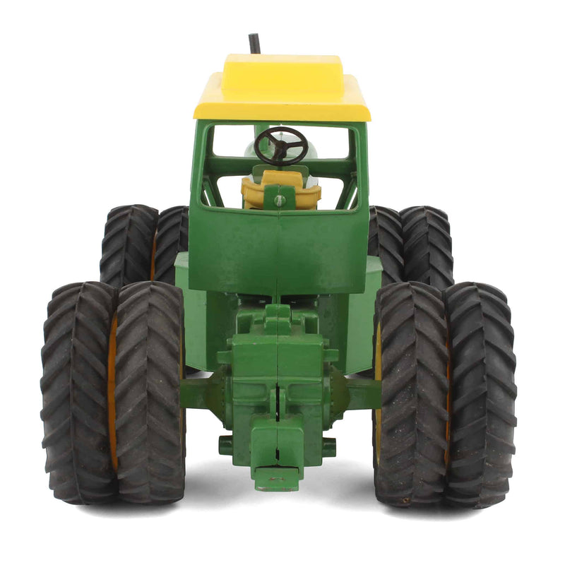 1/16 Custom John Deere 7520 Tractor with Duals and Removable Cab by ERTL