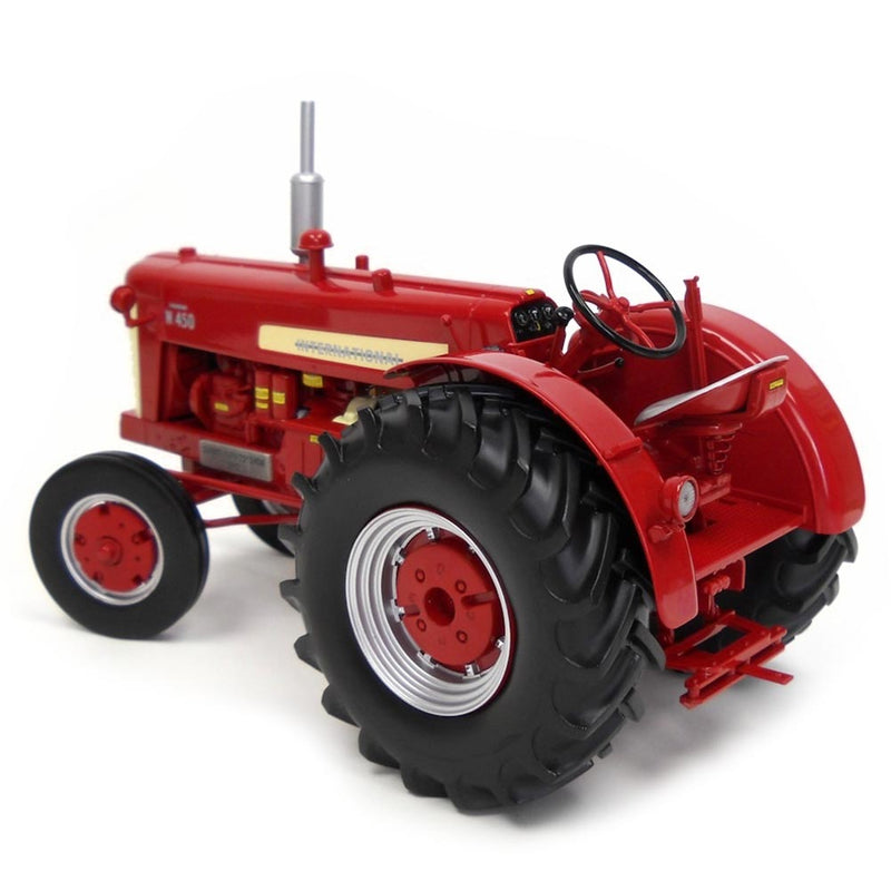 1/16 International Harvester W450 Tractor with Electrall Motor in High Detail by SpecCast, 2012 Summer Farm Toy Show