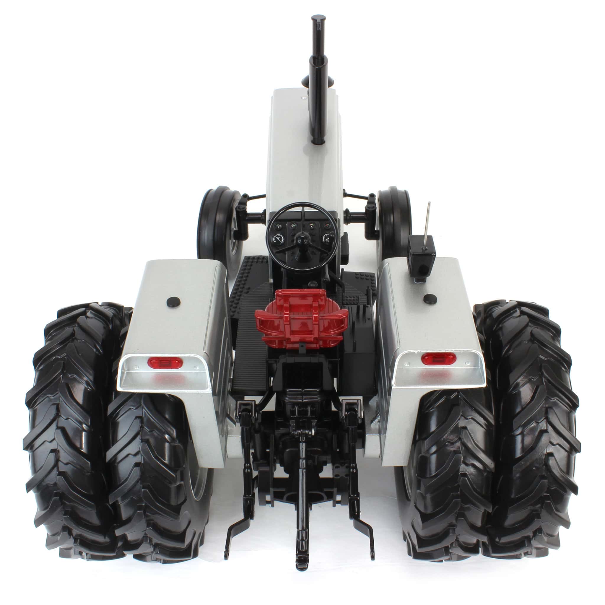 toy shop様 202502 1/16 White 2-150 with Rear Duals & Fender Radio, 2025 Summer Farm