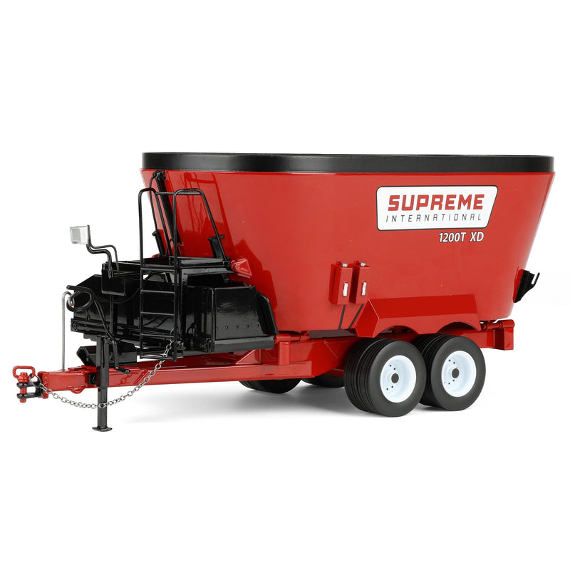 1/32 Supreme International 1200T Vertical Feed Mixer by SpecCast