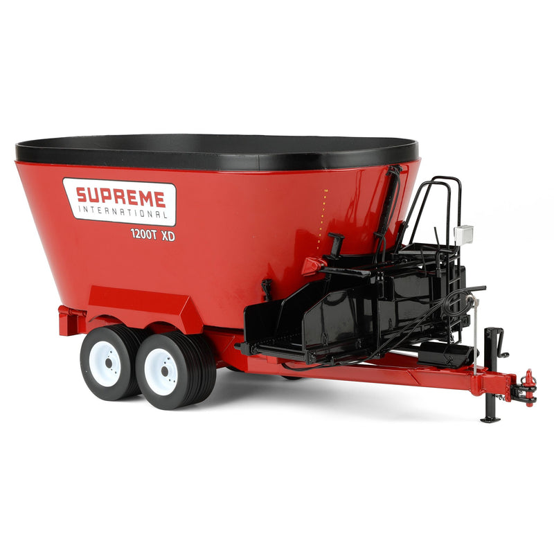 1/32 Supreme International 1200T Vertical Feed Mixer by SpecCast