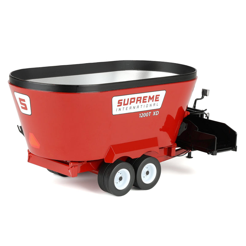 1/32 Supreme International 1200T Vertical Feed Mixer by SpecCast