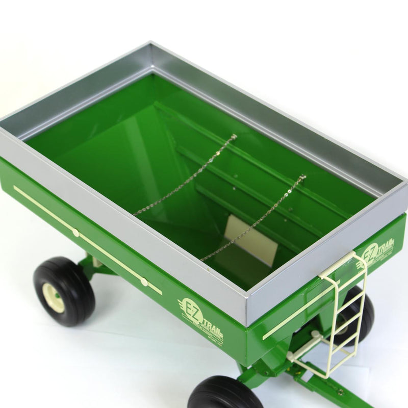 (B&D) 1/16th Stamped Steel E-Z Trail Wagon in Green - Damaged Box