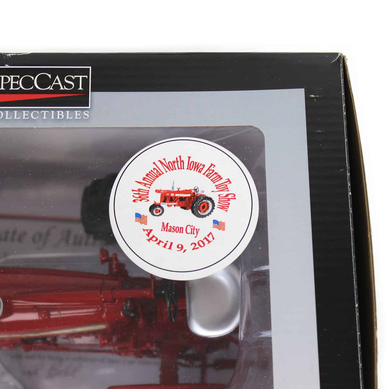1/16 International Harvester Farmall 450 Gas Tractor, 36th IA Farm Toy Show 2017, Chaser Unit