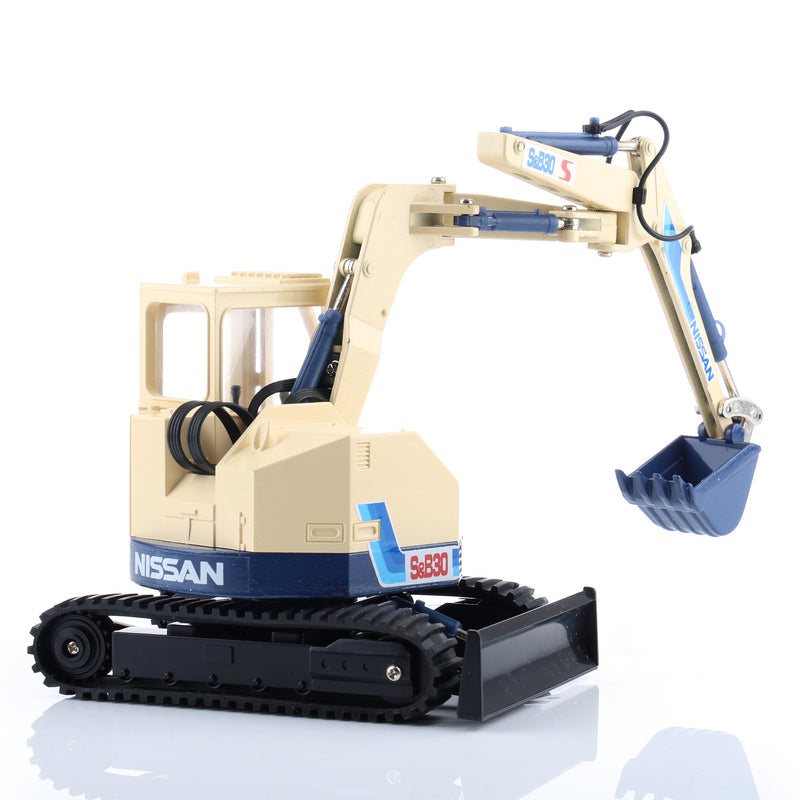 1/26 K-16 Nissan S&B30 Super Backhoe Excavator by Diapet