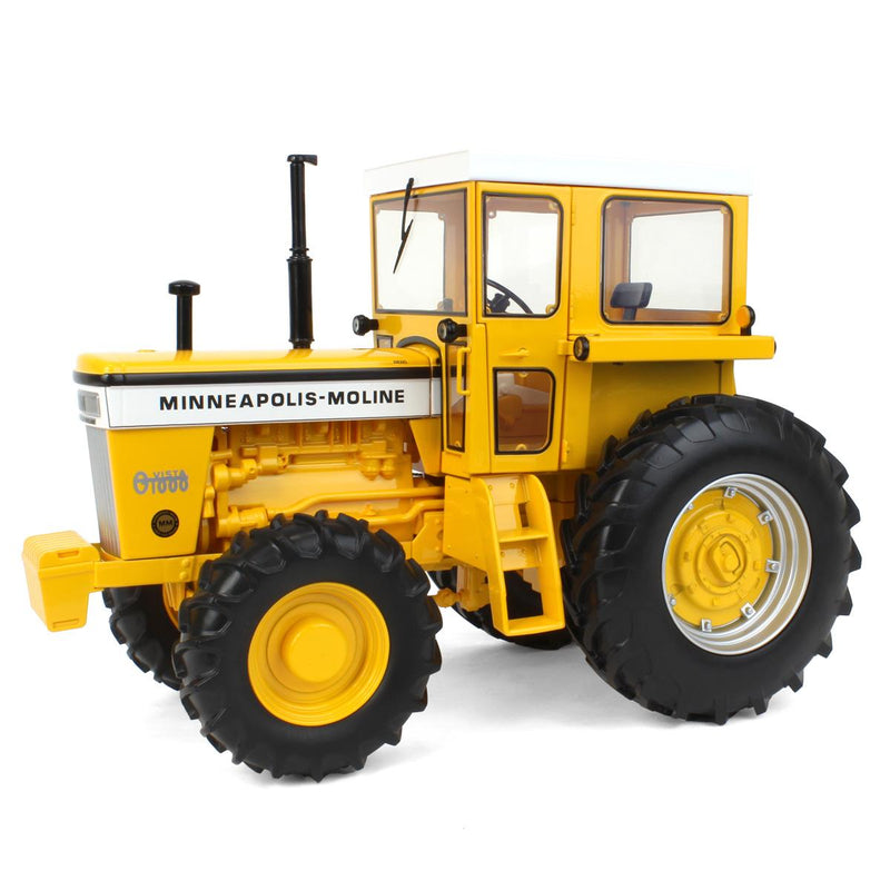 (B&D) Chase Unit ~ 1/16 High Detail Minneapolis Moline G1000 Vista FWA with Cab - Damaged Item