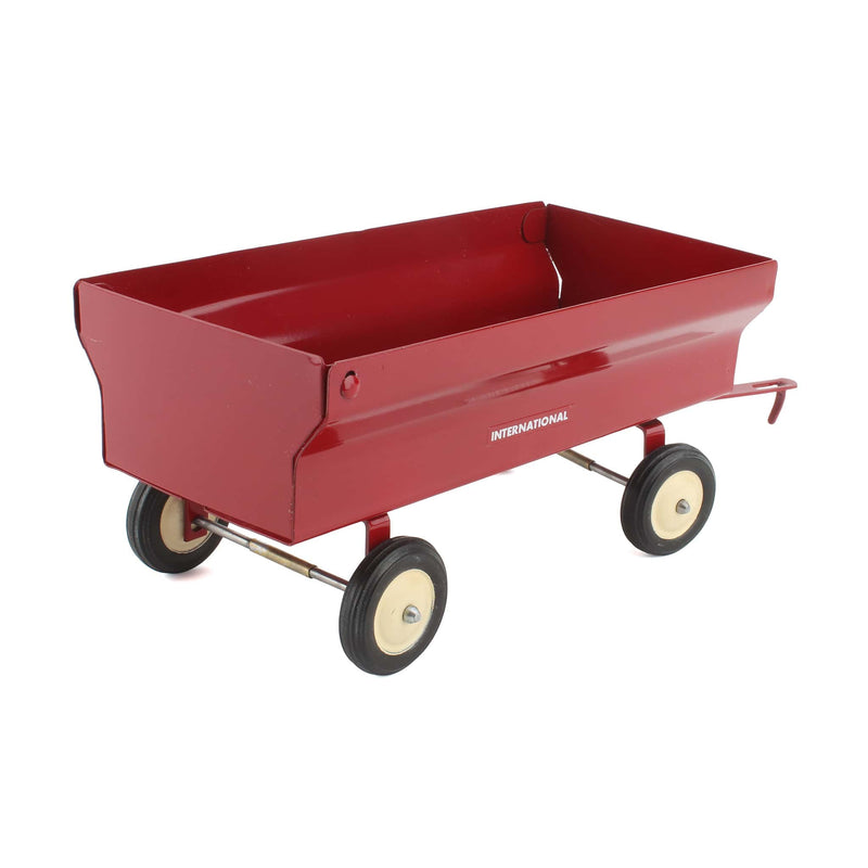 1/16 Red International Flare Barge Wagon by ERTL - LOOSE