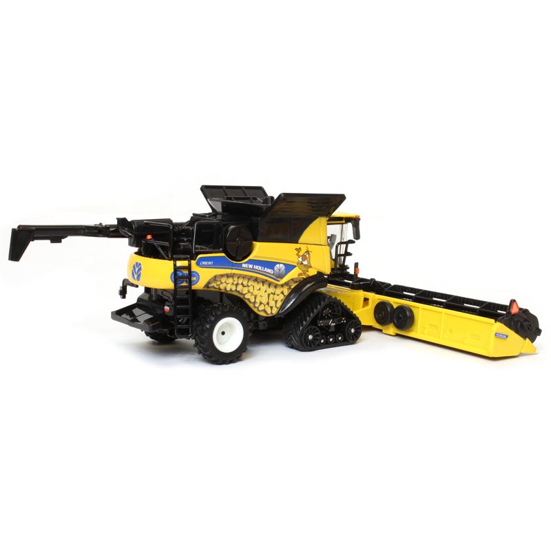 1/64 New Holland Twin Rotor CR8.90 Combine on Tracks, 2018 Fall Farm Show
