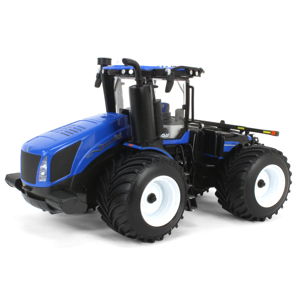 1/32 New Holland T9.700 Tractor with LSW Tires, ERTL Prestige