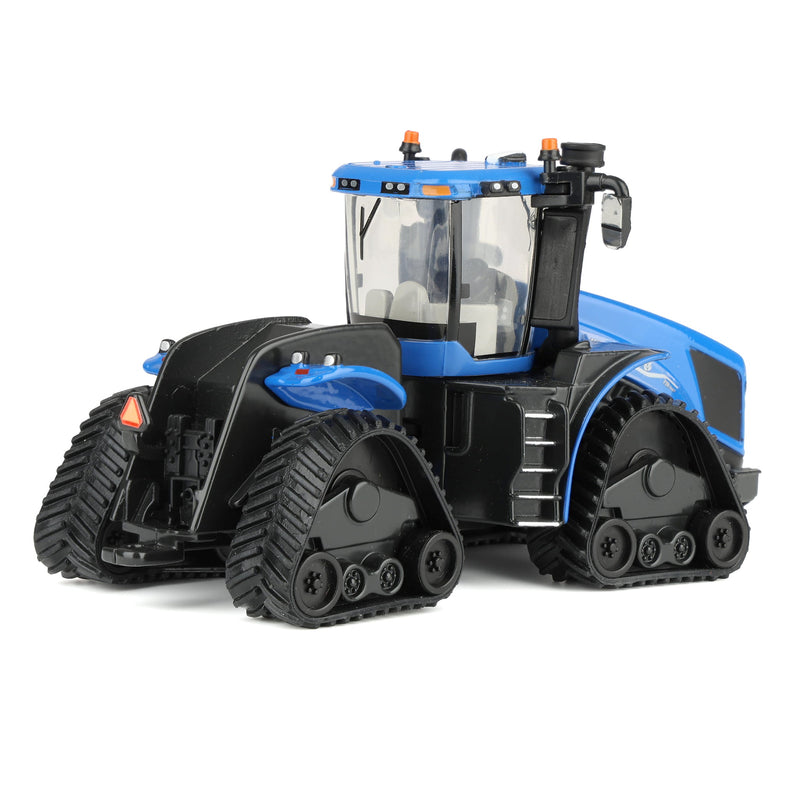 1/64 New Holland T9.700 SmartTrax II with PLM Intelligence, ERTL Prestige Collection