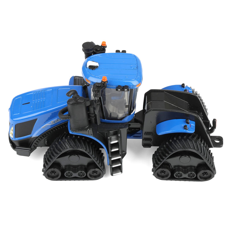 1/64 New Holland T9.700 SmartTrax II with PLM Intelligence, ERTL Prestige Collection