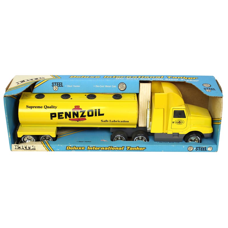 Pennzoil Diecast Semi Truck with Steel Tanker Trailer by ERTL