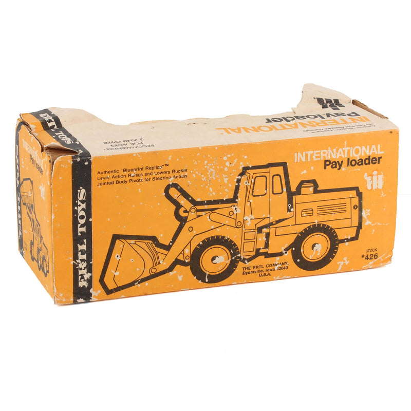 1/24 International Harvester Hough Pay Loader by ERTL