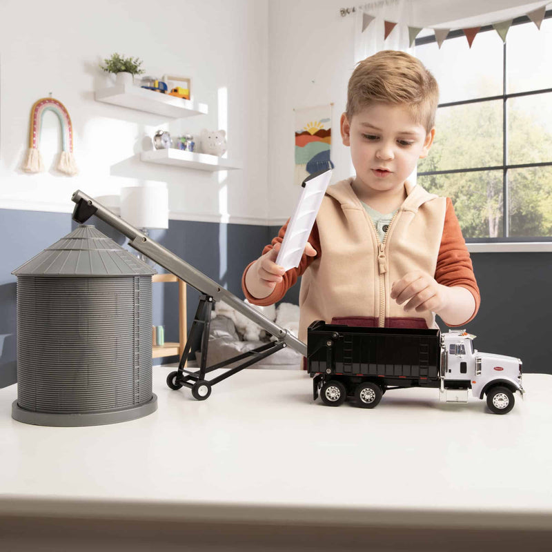 1/32 Peterbilt Model 367 Grain Truck with Grain Bin & Auger by ERTL