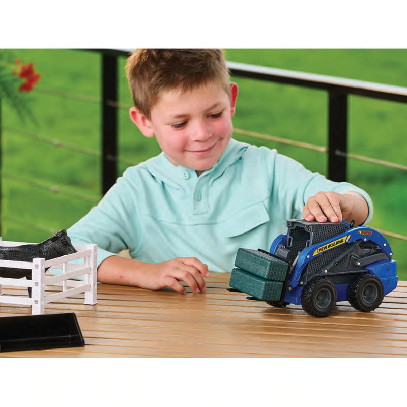 1/16 Big Farm New Holland Skid Steer Farm Set with Lights, Sounds, Farm Animal, & Accessories