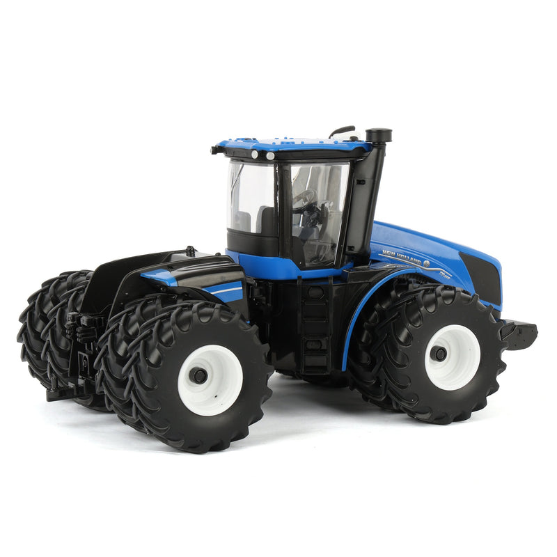 1/32 New Holland T9.655 Tractor with PLM Intelligence by ERTL