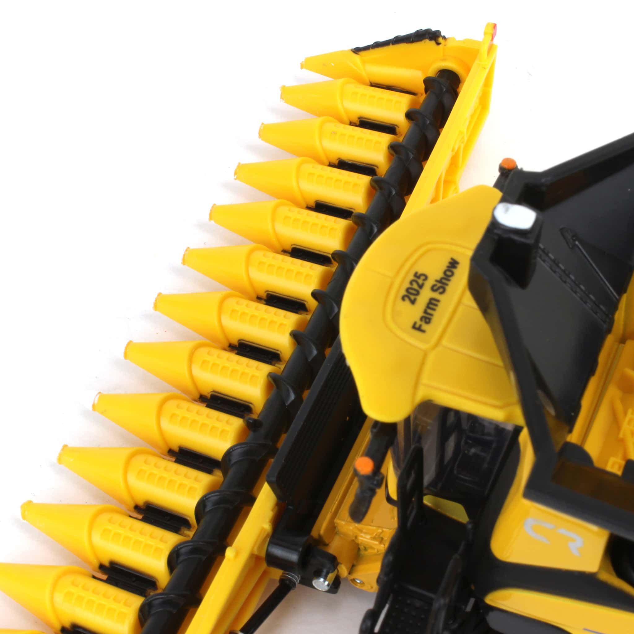 1/64 New Holland CR11 Tracked Combine with Corn Head & Draper Head