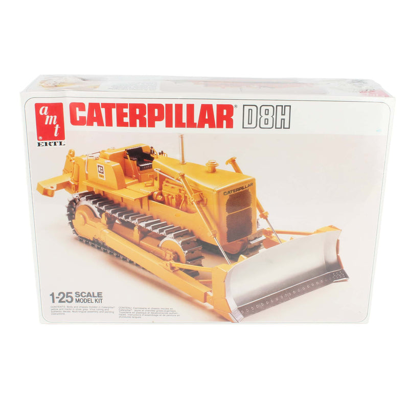 1/25 Caterpillar D8H Model Kit