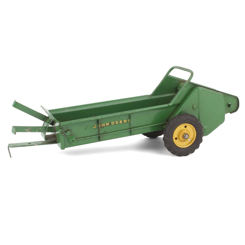 1/16 Stamped Steel John Deere Manure Spreader with Long Levers, Made in 1950s by Eska