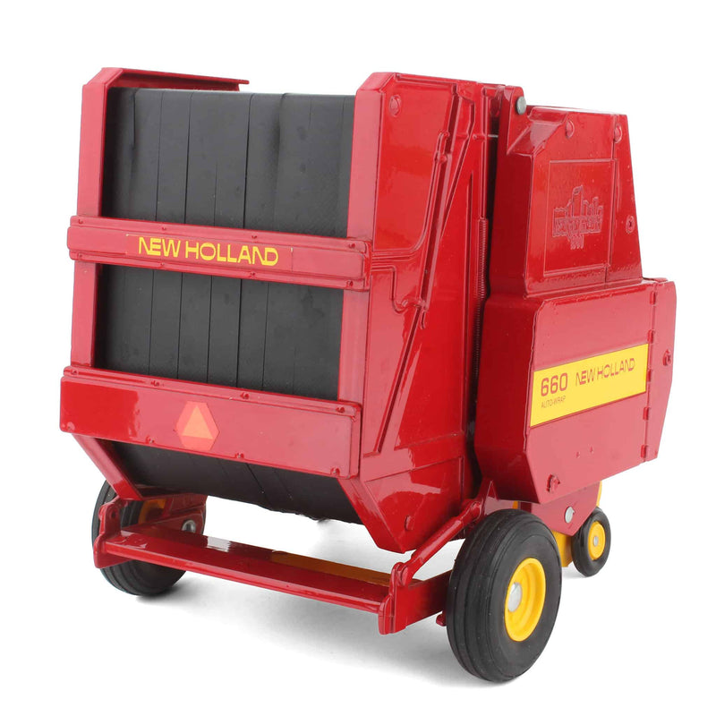 1/16 New Holland 660 Auto-Wrap Round Baler with Bale by Scale Models, 1991 Parts Mart Edition - LOOSE