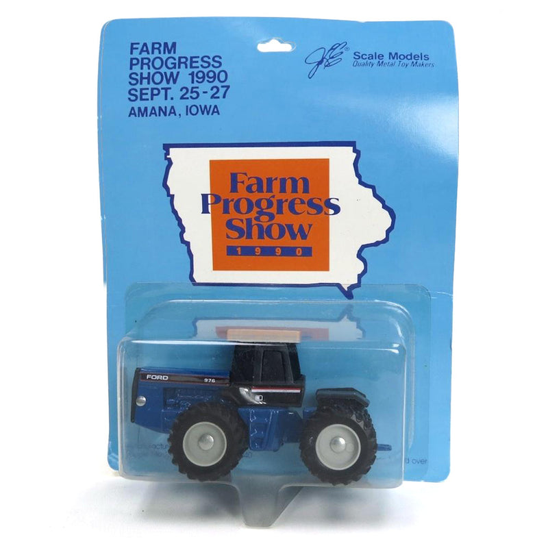 1/64 Ford Versatile 976 with Duals & Grey Cab, 1990 Farm Progress Show