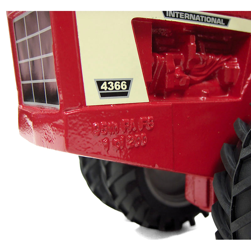 1/16 International Harvester 4366 Tractor with WHITE Cab, 4-Wheel Drive, and Duals by Scale Models, 2011 PA Farm Show Tractor