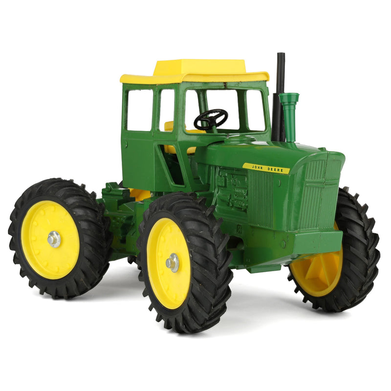 (B&D) 1/16 John Deere 7520 Double Hole 4WD - LOOSE, Used