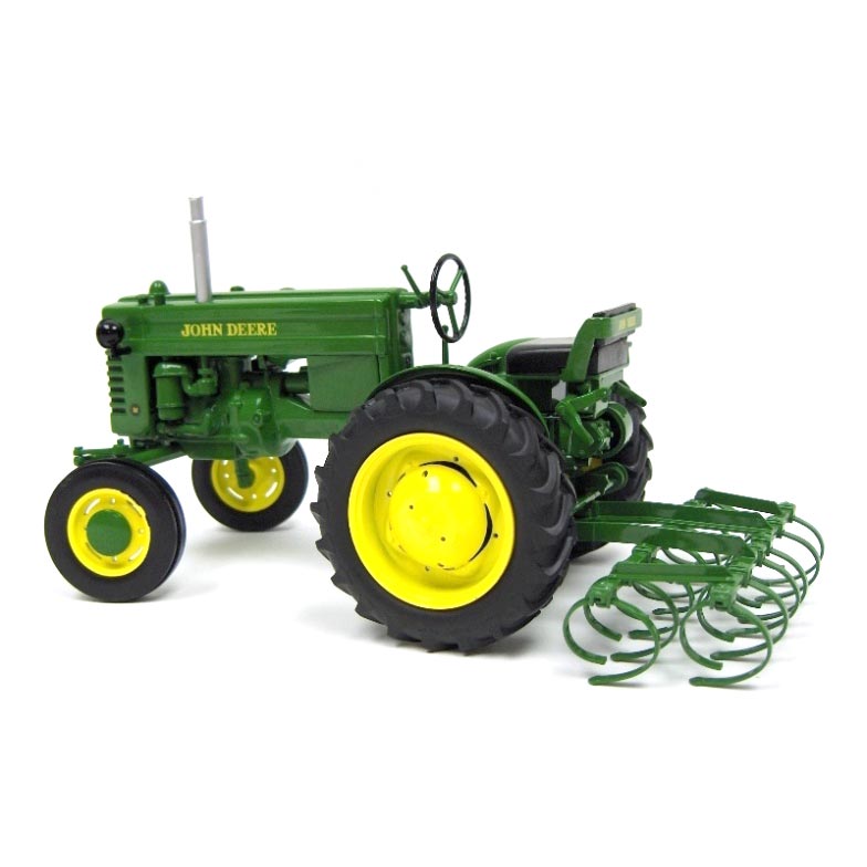 1/16 1949 John Deere Model M Tractor with Spring Tooth Harrow by SpecCast