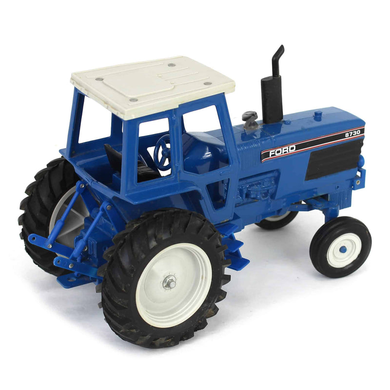 (B&D) 1/16 Ford 8730 Tractor with Rear Singles, Made in the USA - Damaged Item, No Box