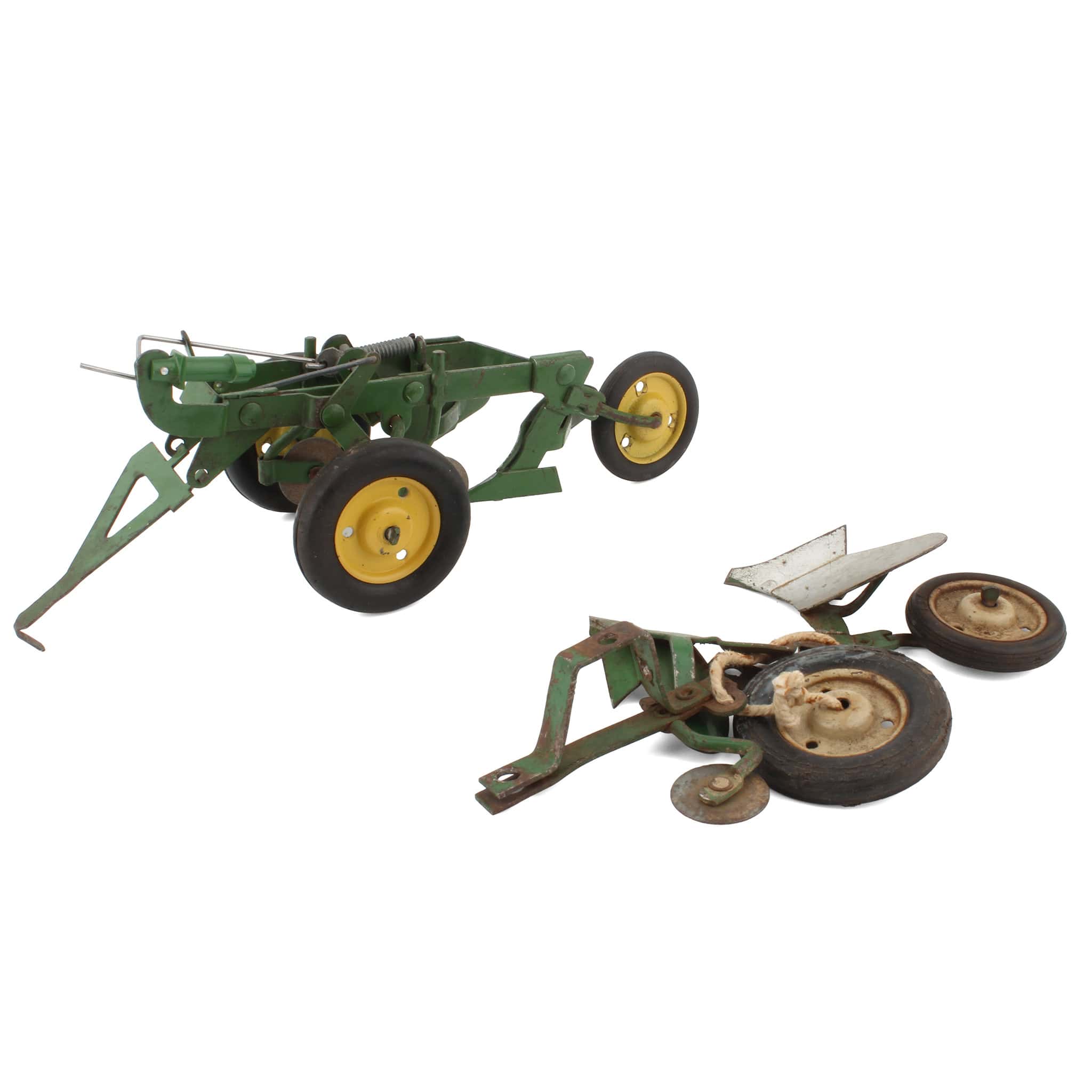 Lot of (3) Farm Implements Including Tru Scale Disc, Slik Double Drag ...