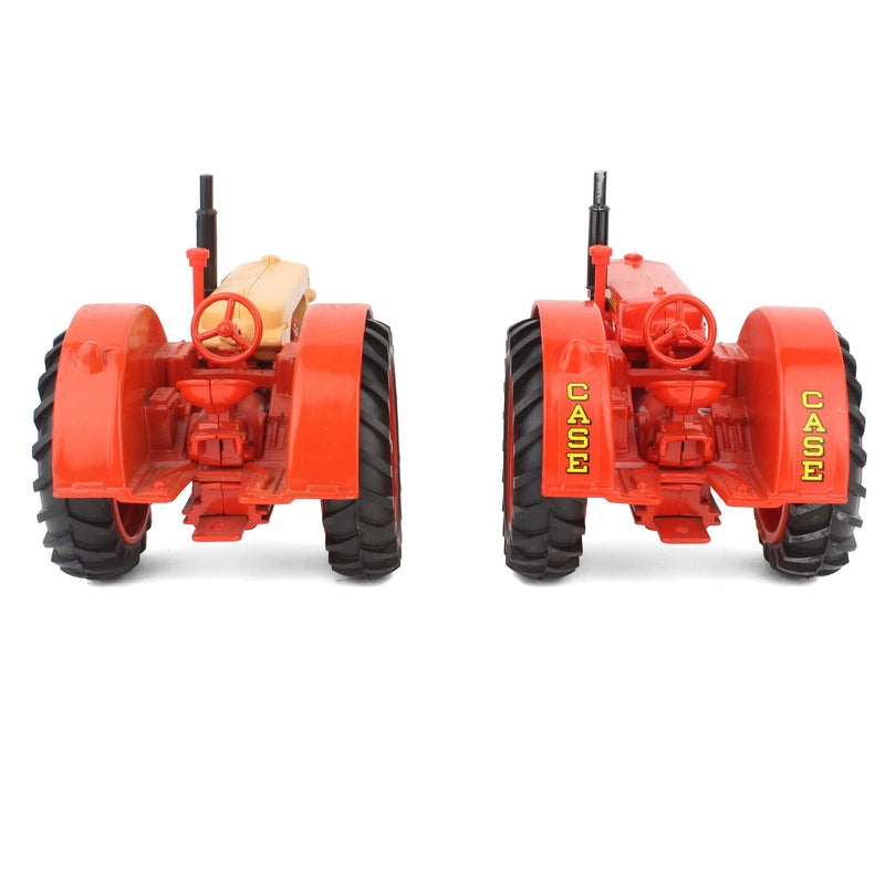 Lot of (2) 1/16 Case Tractors with Rounded Fenders by ERTL