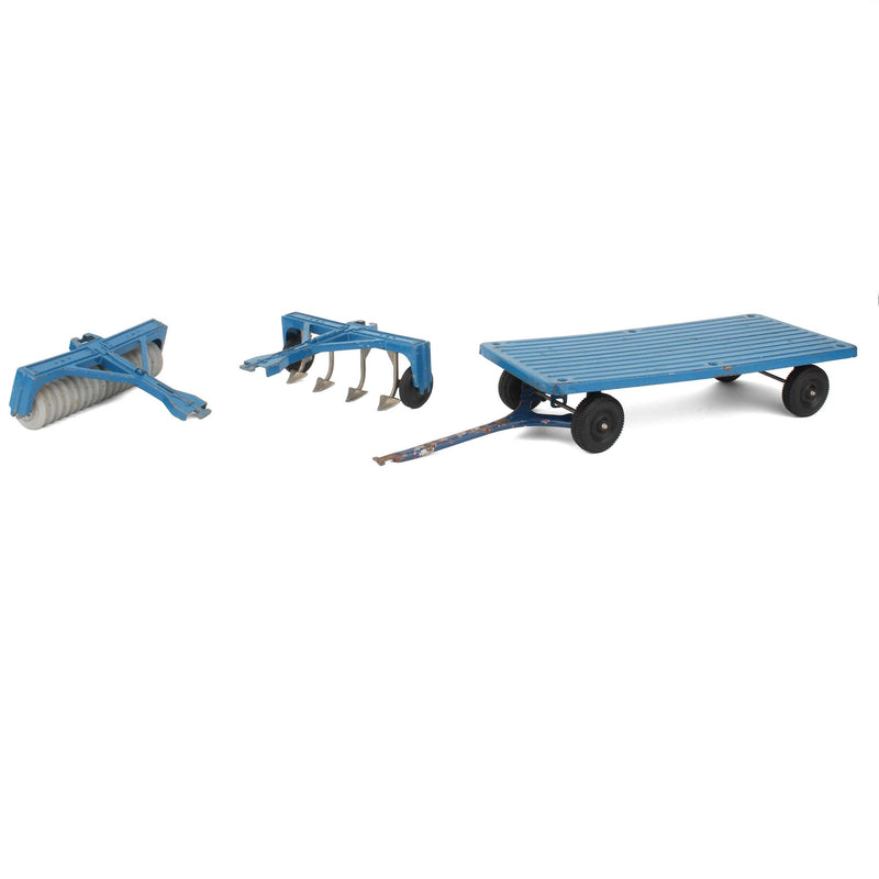 Lot of (1) 1/16 Wagon, (1) 1/16 Plow, and (1) 1/16 Disc by Hubley