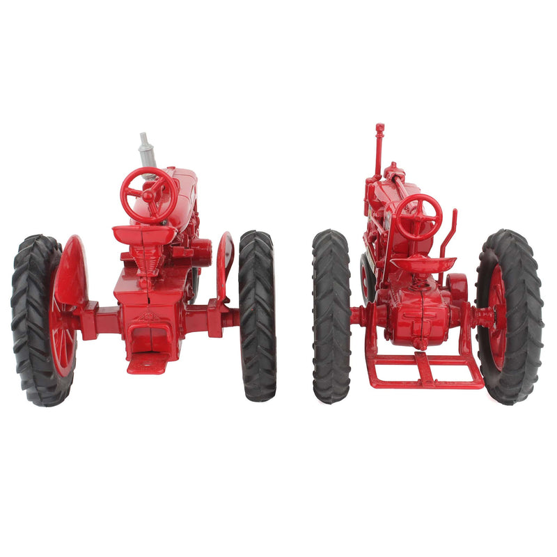 Lot of (2) 1/16 Farmall Tractors on Rubber Tires, Future Farmers of America Editions