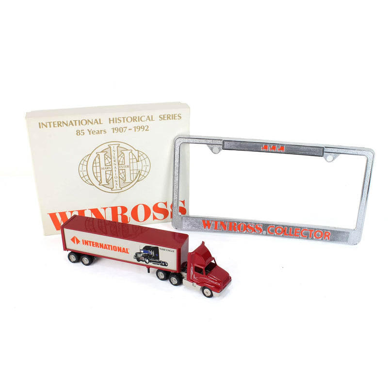 Lot of (1) Winross Truck & (1) Winross Collectors License Plate Holder