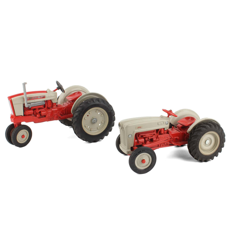 Lot of (2) 1/16 Ford Tractors