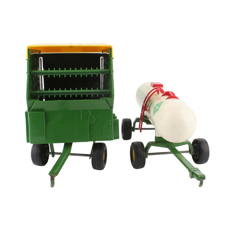 Lot of (1) 1/16 John Deere Forage Wagon and (1) 1/16 Ammonia Tank Wagon