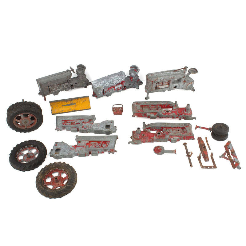 Lot of Various 1/16 Castings and Parts